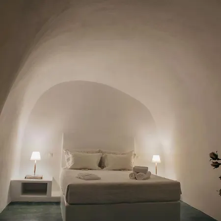 Hiraeth Santorini Penzion *