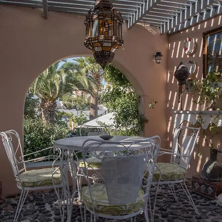 Hiraeth Santorini Maison d'hôtes *